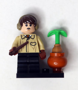 LEGO Harry Potter Fantastic Beasts Movie Minifigures  - "Neville Longbottom" W/ Accessories & Figure Roster